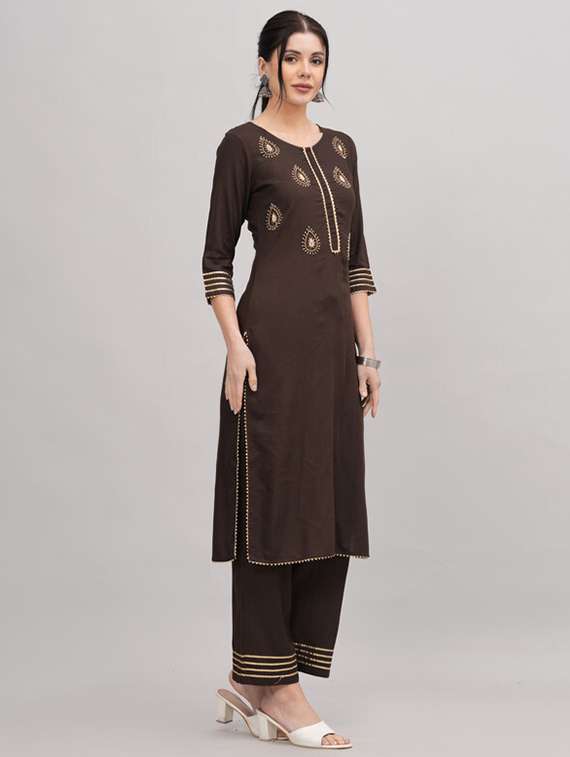 women three quarter sleeve straight kurta - 21393452 -  Standard Image - 1