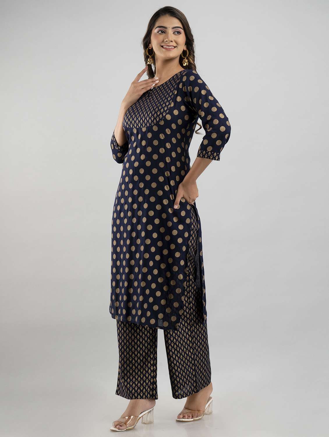 women three quarter sleeve kurta palazzo set  - 21393544 -  Standard Image - 1