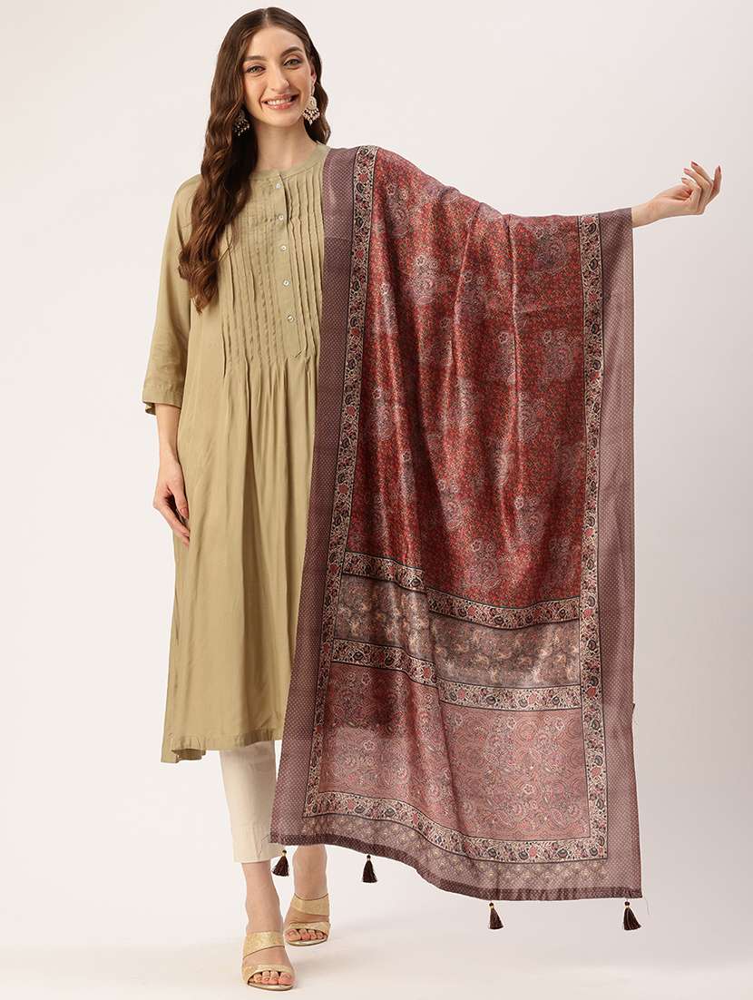 women printed dupatta