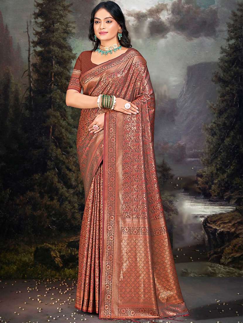 women self design banarasi saree with blouse