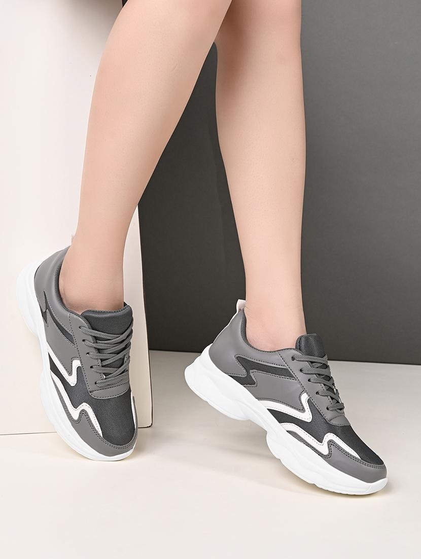 grey color block lace-up sneaker - 21397522 -  Standard Image - 1