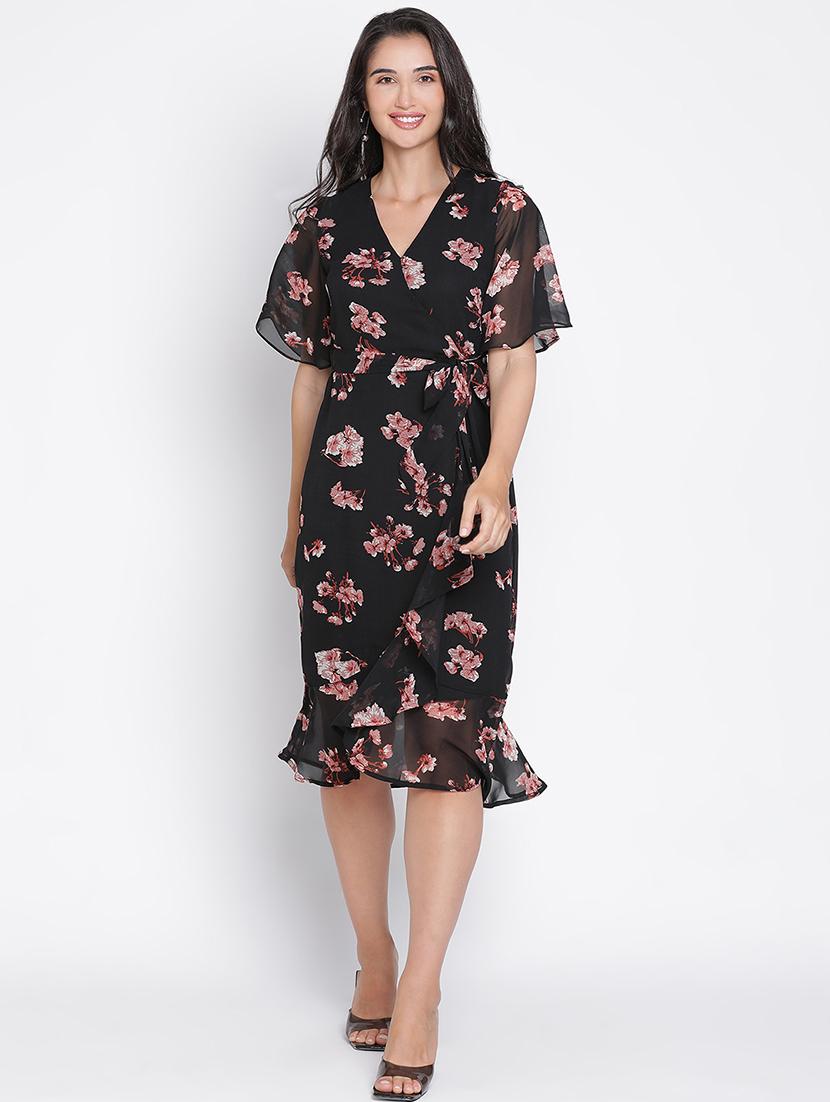 black floral printed tiered dress - 21399394 - Zoom Image - 0