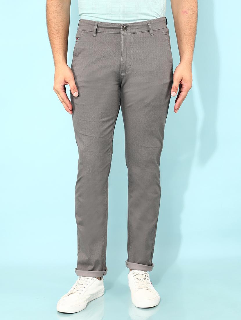 men solid mid rise chino pants