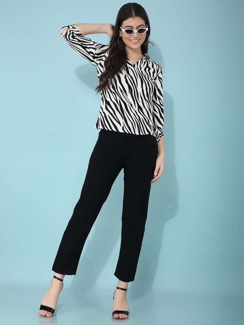 white abstract printed regular top - 21400307 -  Standard Image - 4