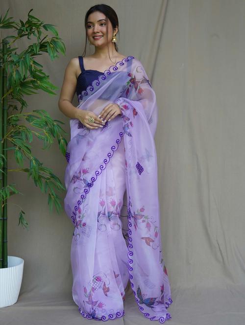 women lavender floral printed saree - 21402070 -  Standard Image - 0