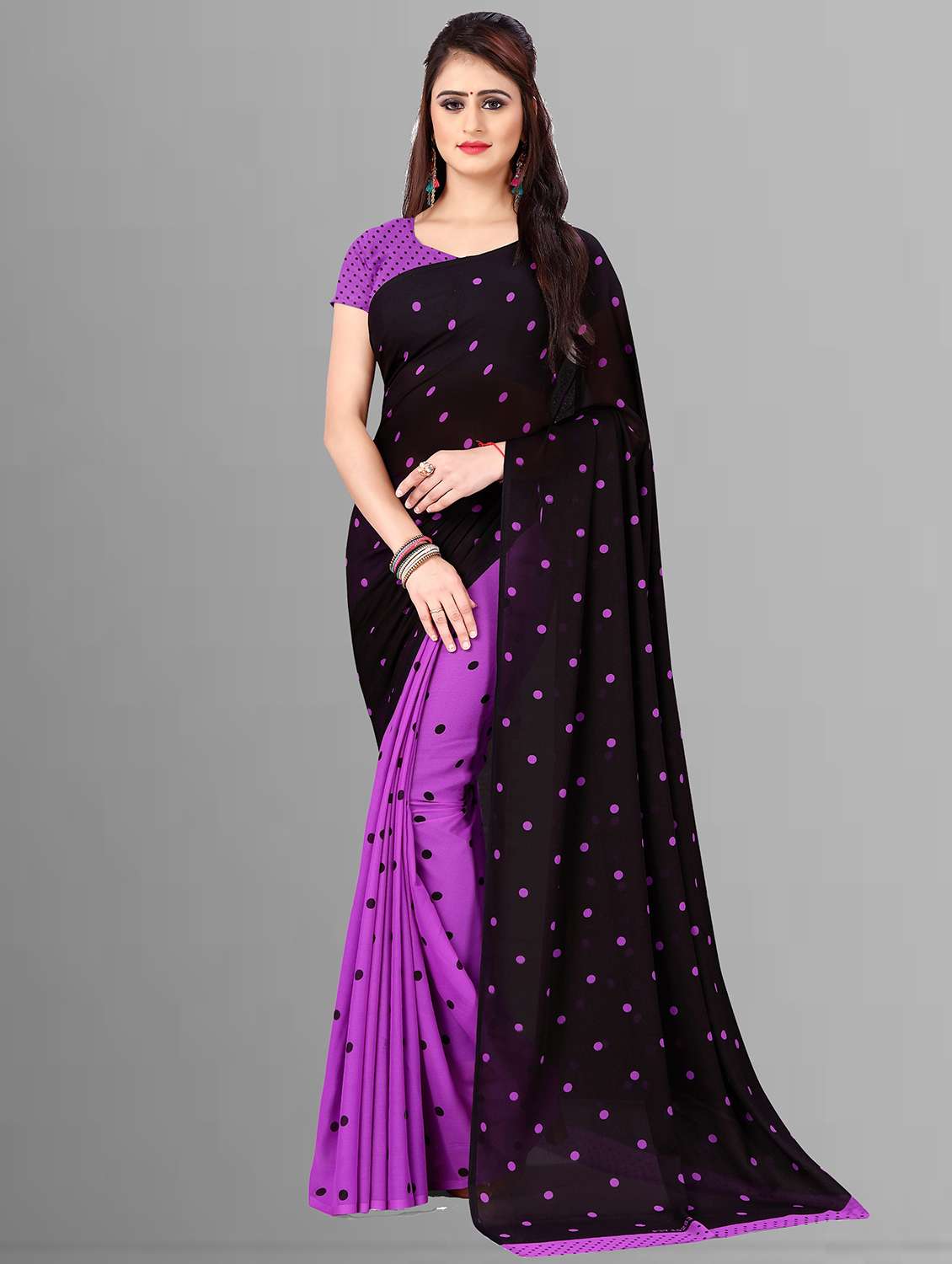 women black polka dots printed saree with blouse - 21410821 -  Zoom Image - 0