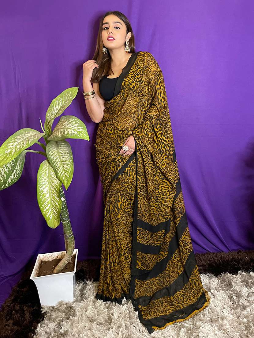 women animal printed saree with blouse