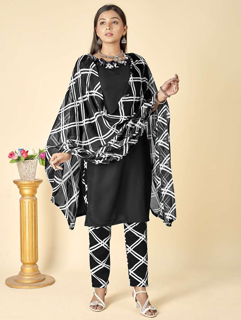 women black unstitched suit