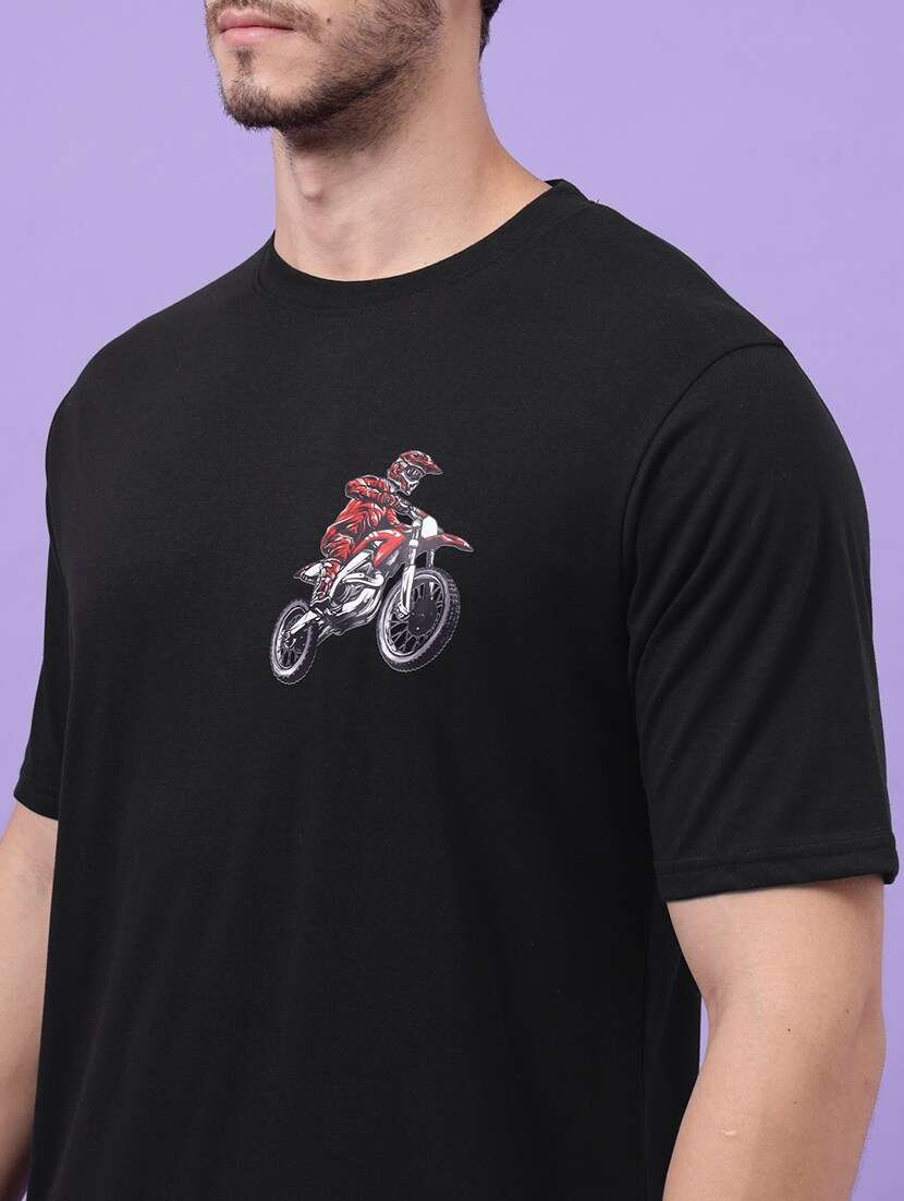 men round neck back print t-shirt - 21450554 -  Standard Image - 6