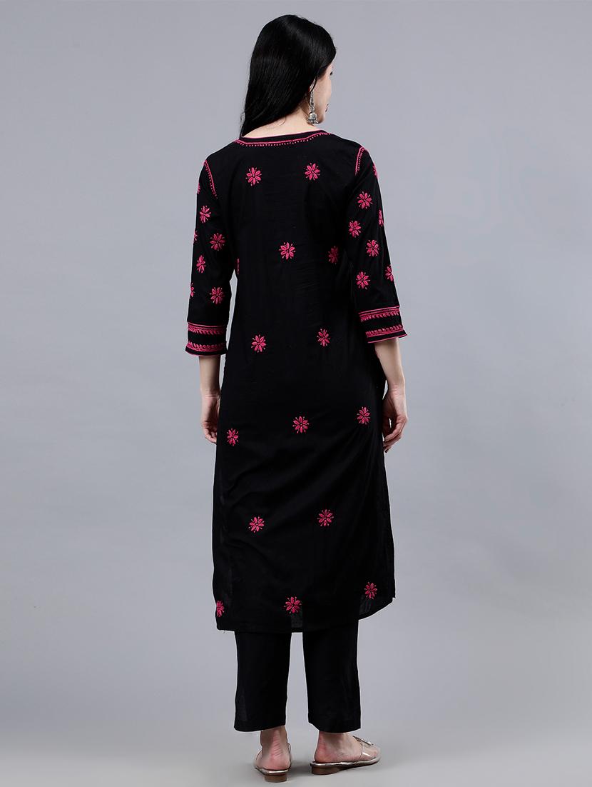 women three quarter sleeve chikankari work kurta - 21450785 - Standard Image - 4