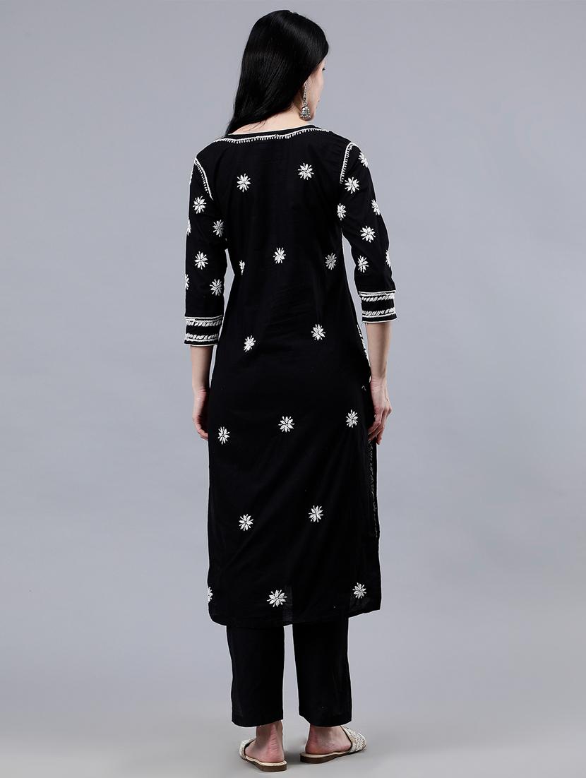 women three quarter sleeve chikankari work kurta - 21450787 - Standard Image - 4