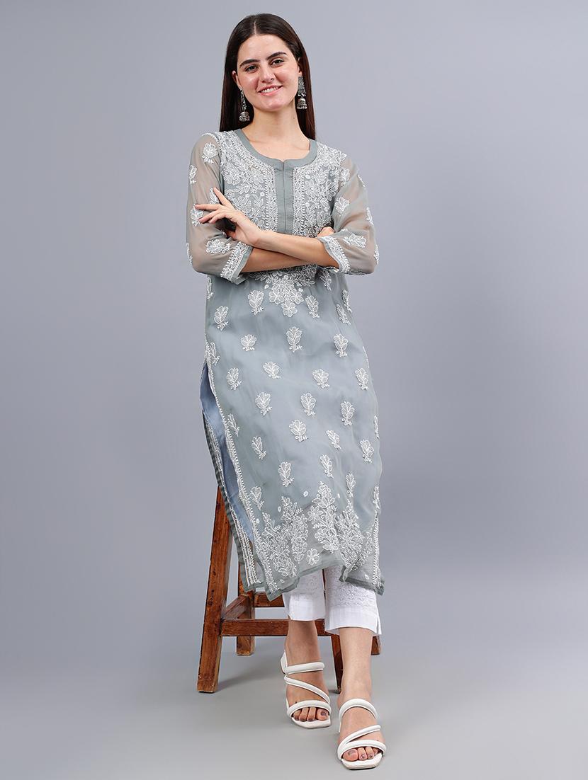 women round neck chikankari straight kurta - 21450796 - Standard Image - 4