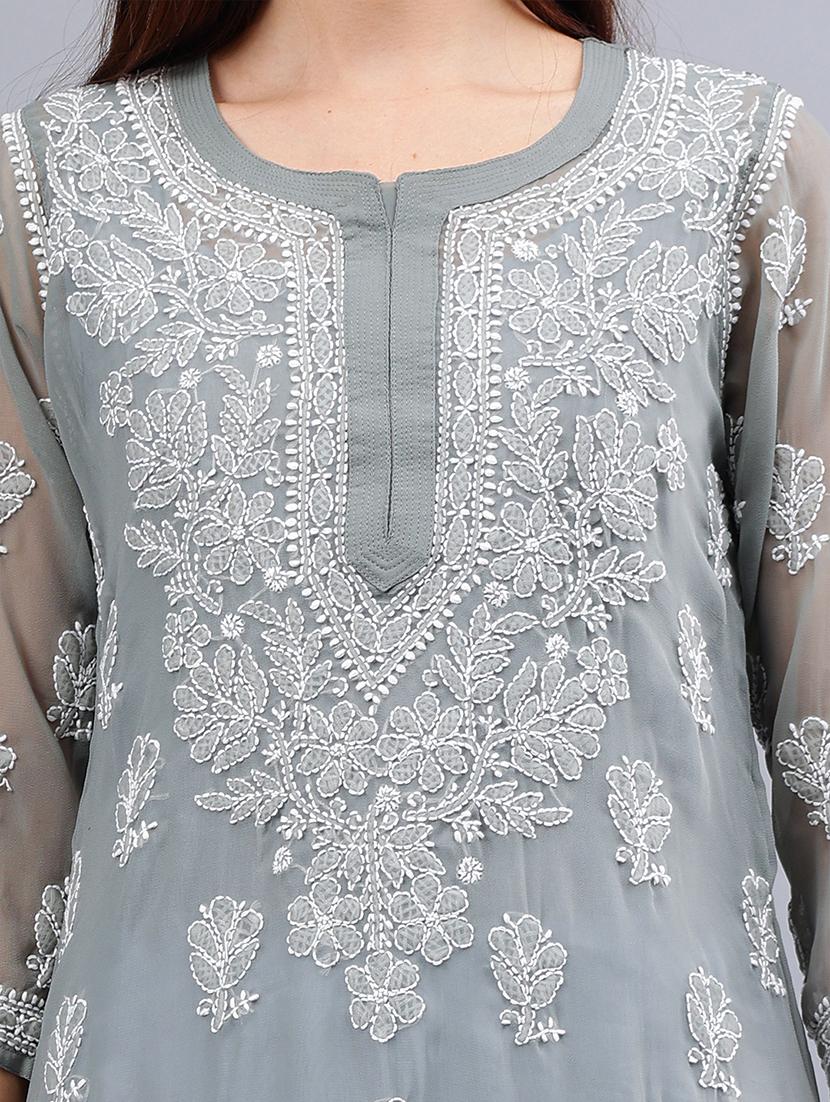 women round neck chikankari straight kurta - 21450796 - Standard Image - 6