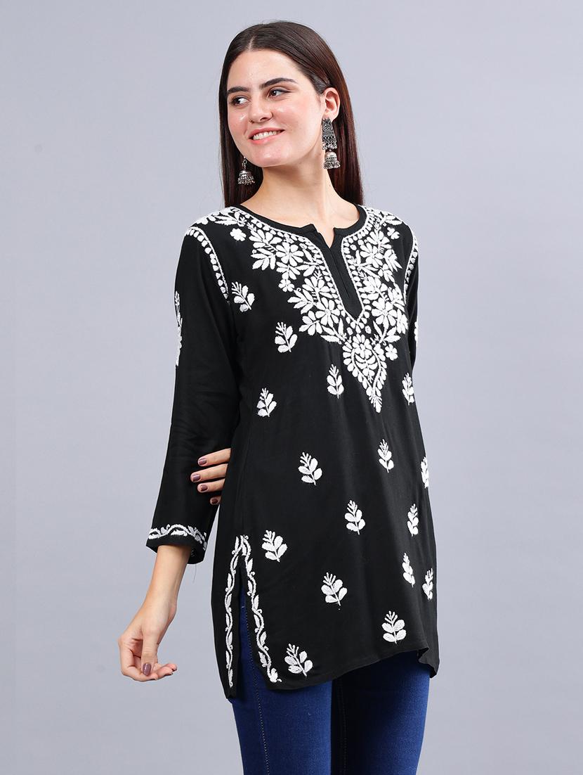 women chikankari straight kurti - 21450843 -  Standard Image - 1
