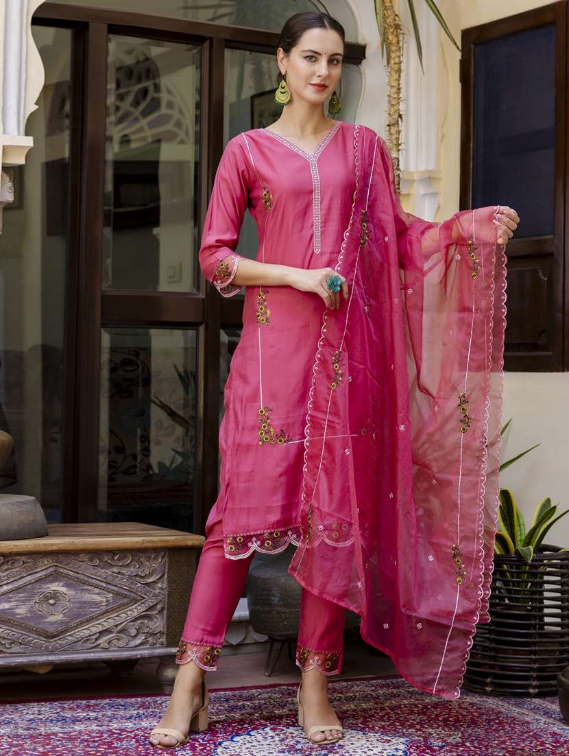 women pink kurta dupatta set - 21450856 -  Standard Image - 1