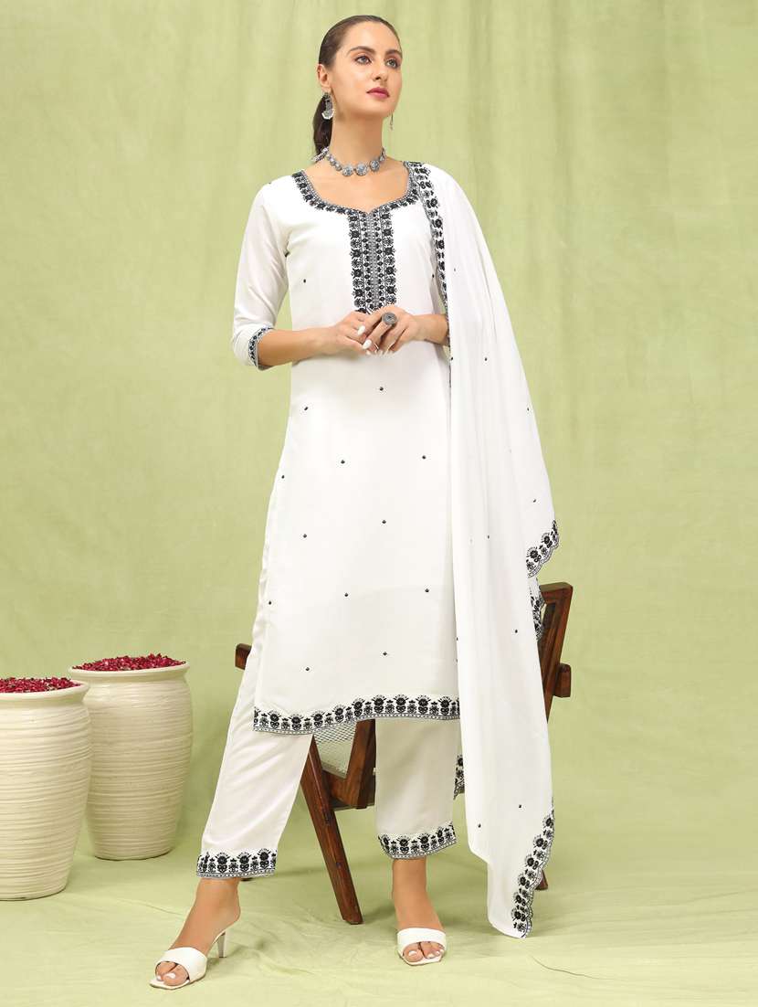 women white kurta dupatta set - 21450880 -  Standard Image - 1