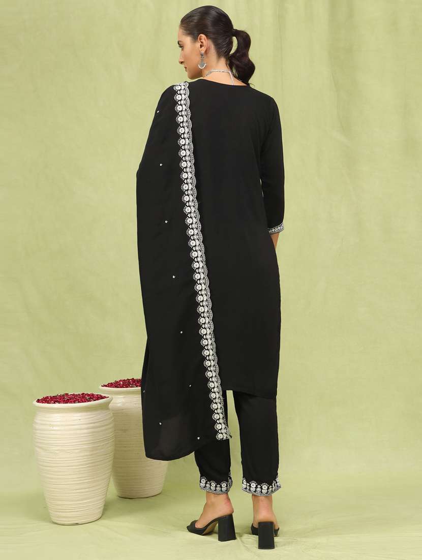 women black kurta dupatta set - 21450881 -  Standard Image - 1