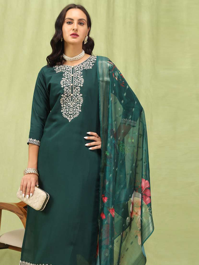 women green kurta dupatta set - 21450885 - Standard Image - 4
