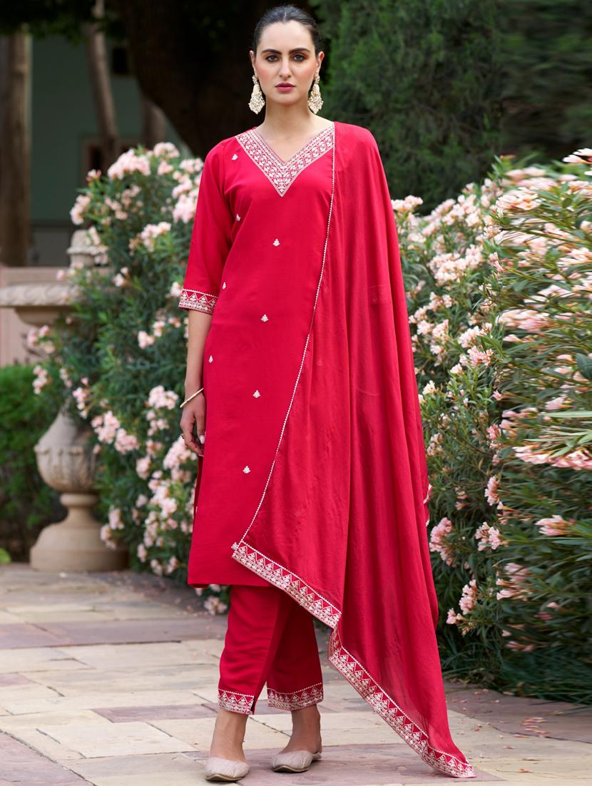 women three quarter sleeve kurta pant with dupatta set - 21450956 - Standard Image - 1
