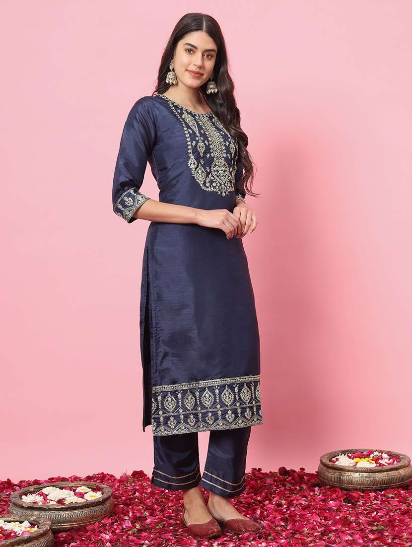 women navy blue kurta dupatta set