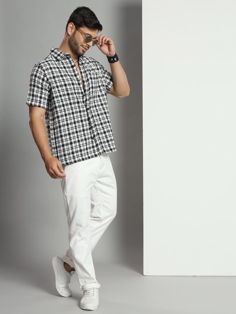 men checkered short sleeved casual shirt - 21451149 - Standard Image - 4
