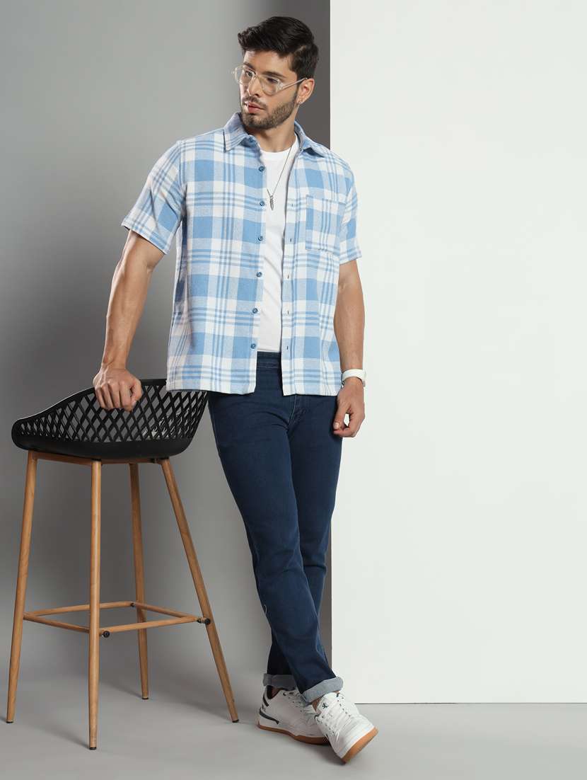 men checkered short sleeved casual shirt - 21451158 -  Standard Image - 4