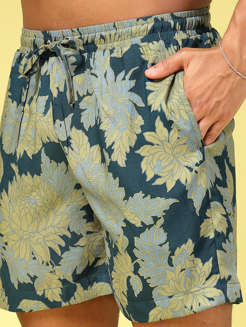 men cuban collar printed co-ord set - 21451389 - Standard Image - 4