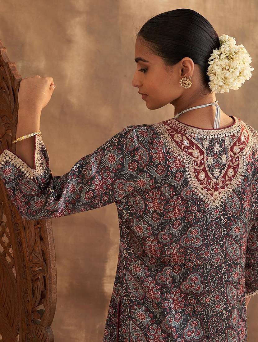 women printed kurta palazzo set - 21451908 - Standard Image - 4