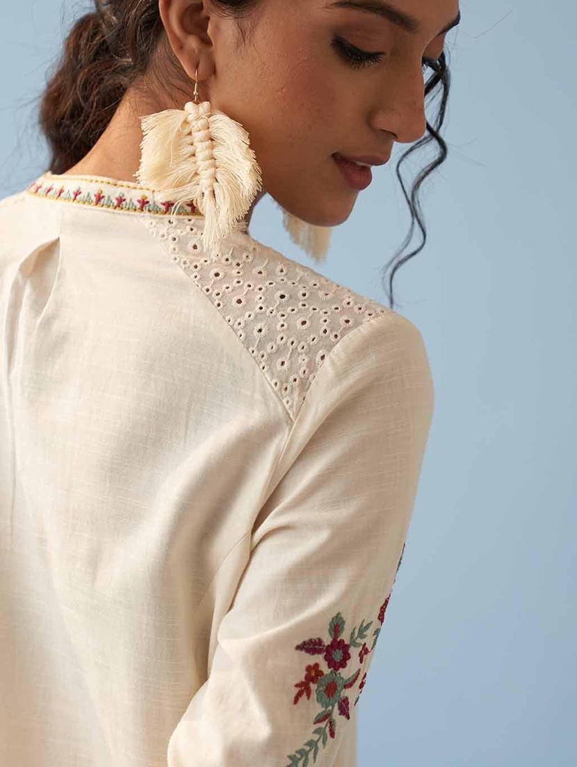 women solid with work long sleeve a-line kurta - 21452129 - Standard Image - 4