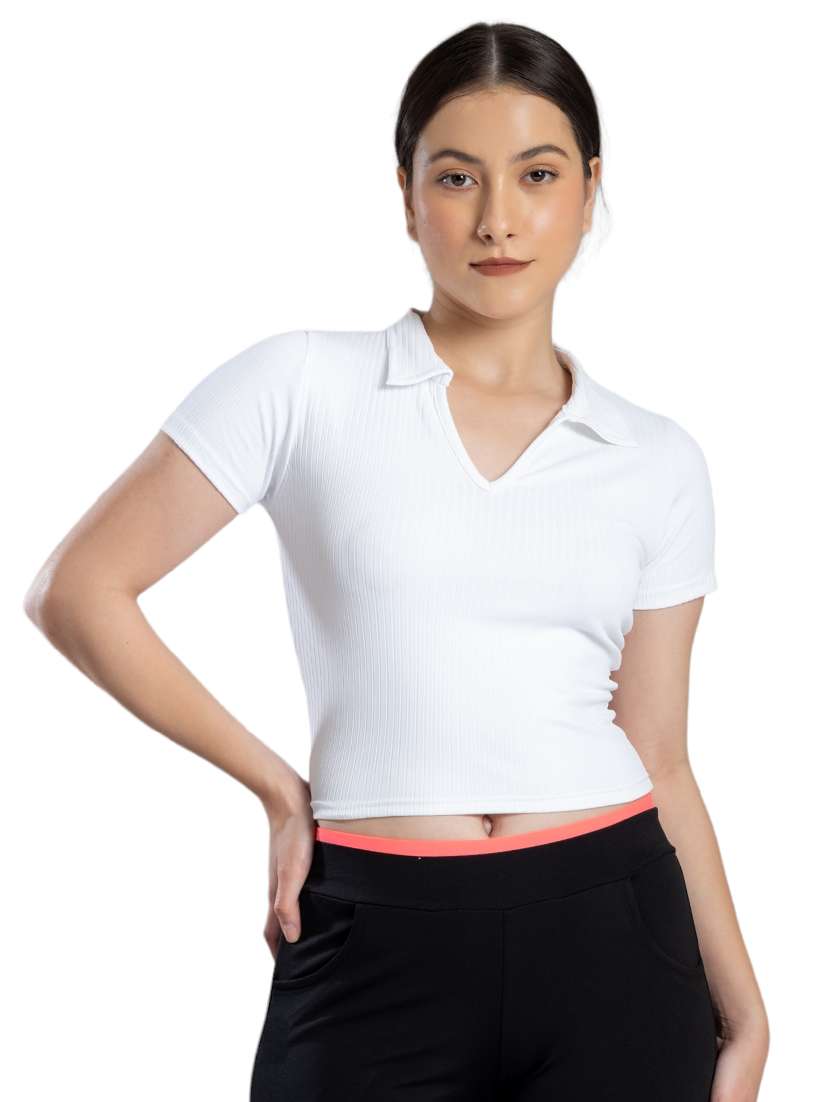 women solid collared crop top