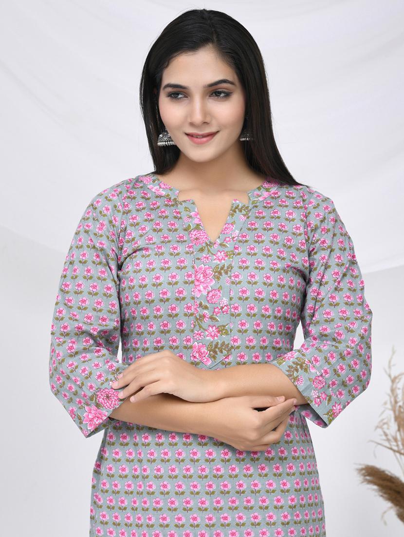 women three quarter sleeve straight kurta - 21454851 - Standard Image - 4