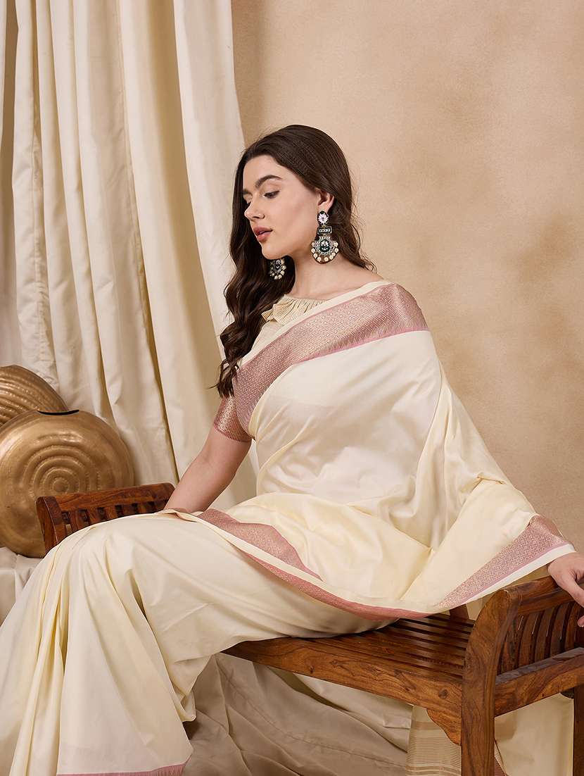 women solid with bordered saree with blouse - 21458112 -  Standard Image - 1