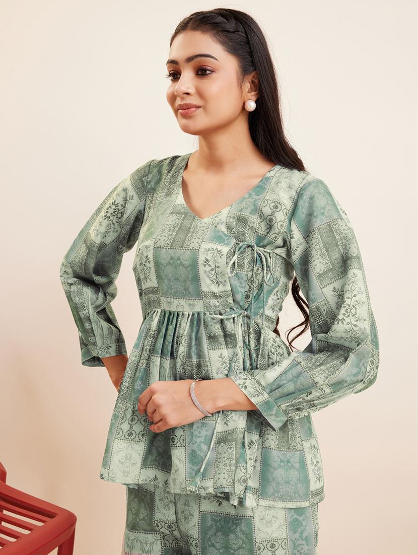 green cotton blend coord set - 21458254 - Standard Image - 4