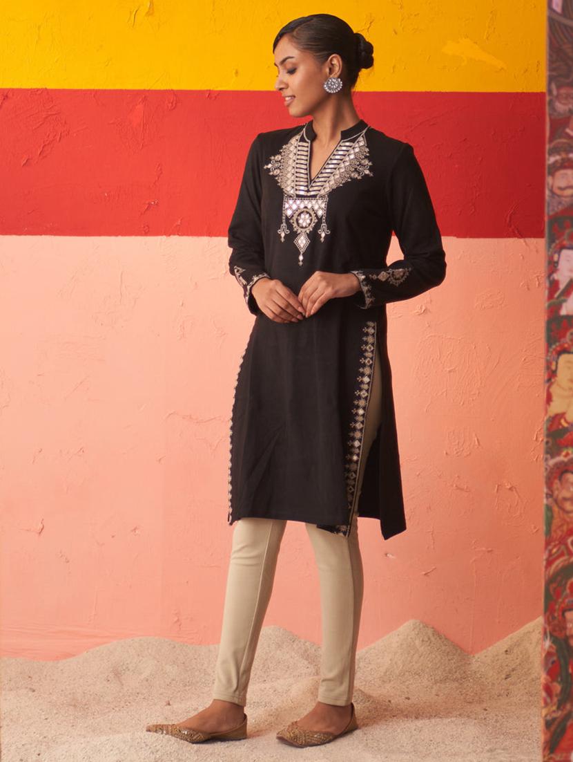 women black straight woolen kurta - 21458892 - Standard Image - 1