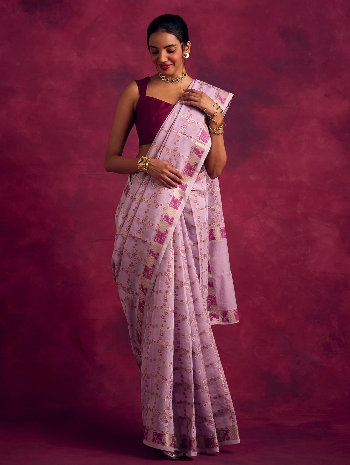 women self design handloom saree - 21459947 - Zoom Image - 0