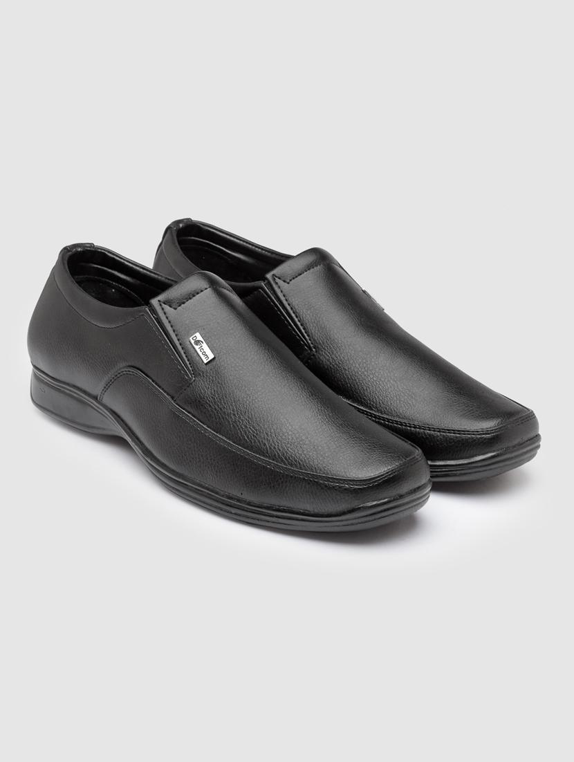 men slip on formal shoes - 21460202 -  Standard Image - 1
