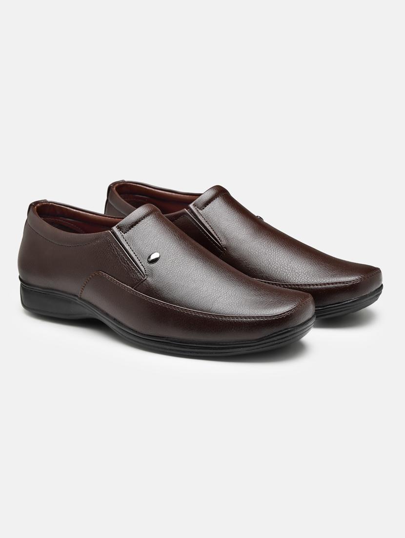 men slip on formal shoes - 21460203 - Standard Image - 1