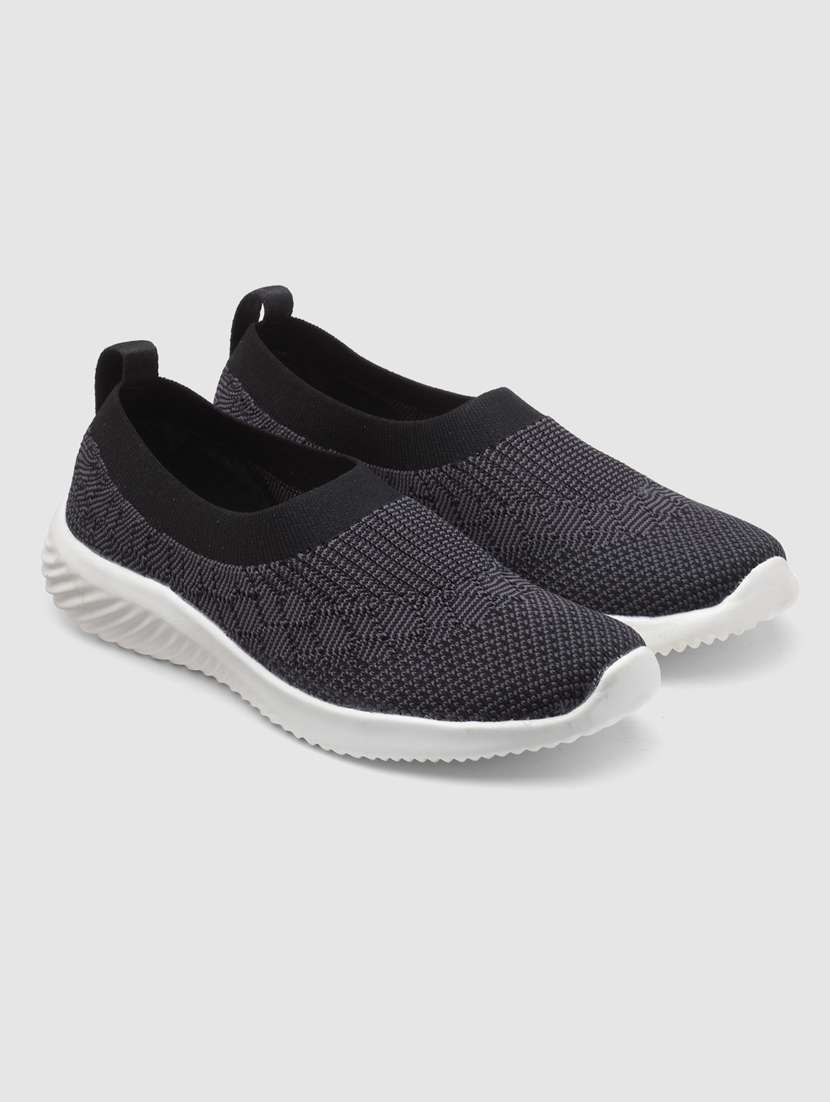 women slip on sports shoes - 21460363 -  Standard Image - 1
