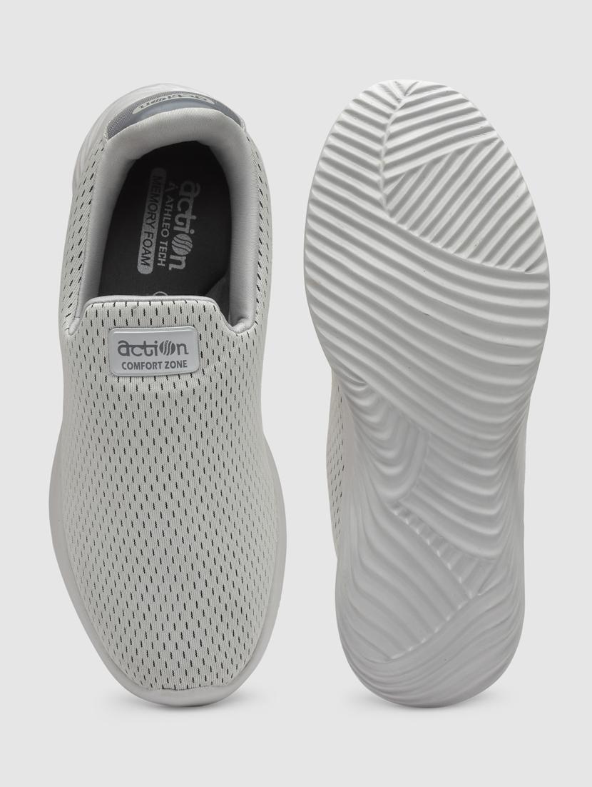 men slip on sports shoes - 21460415 - Standard Image - 4