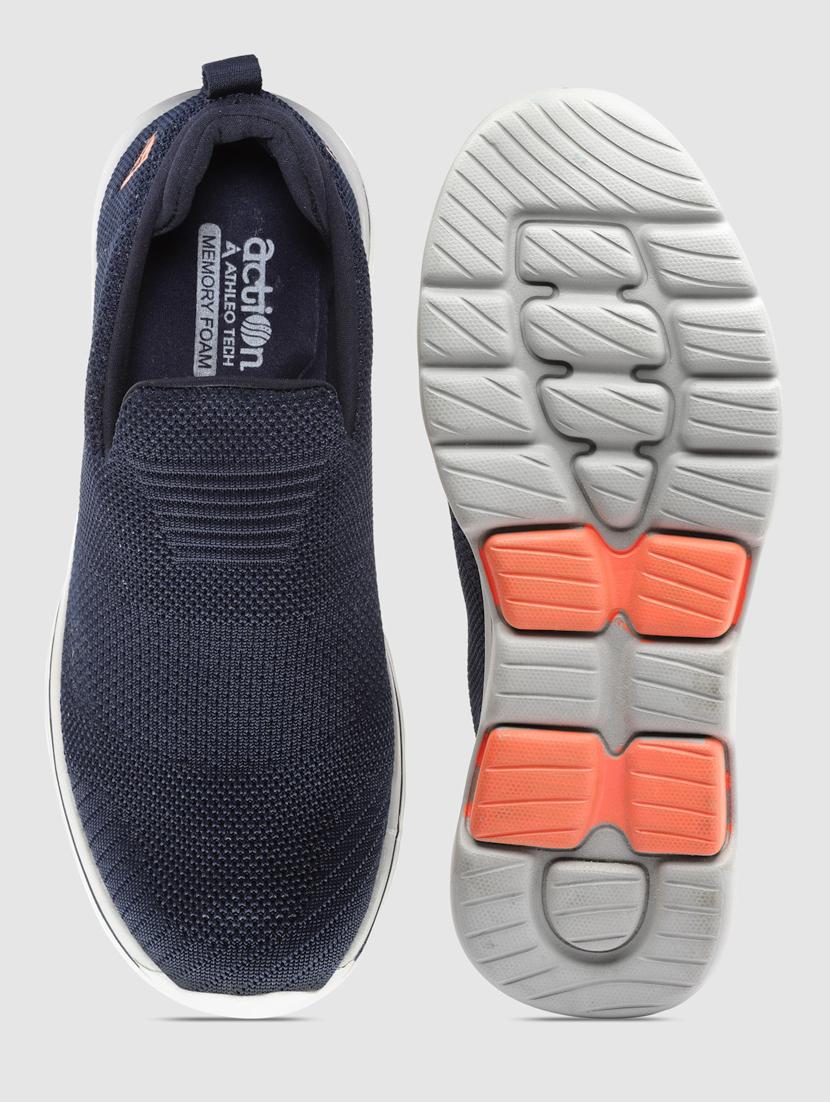 men slip on sports shoes - 21460424 - Standard Image - 4