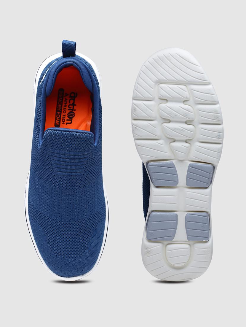 men slip on sports shoes - 21460429 - Standard Image - 4