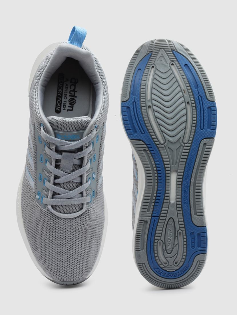 men lace up sports shoes - 21460534 - Standard Image - 4