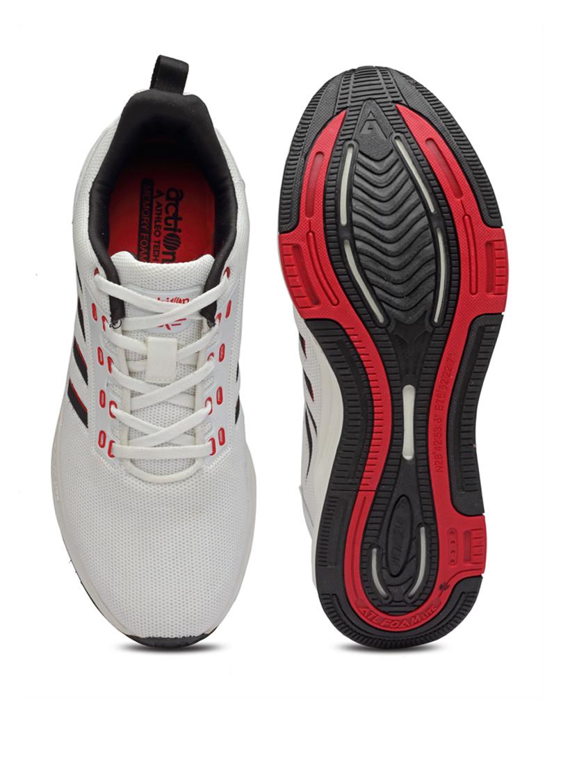 men lace up sports shoes - 21460537 - Standard Image - 4