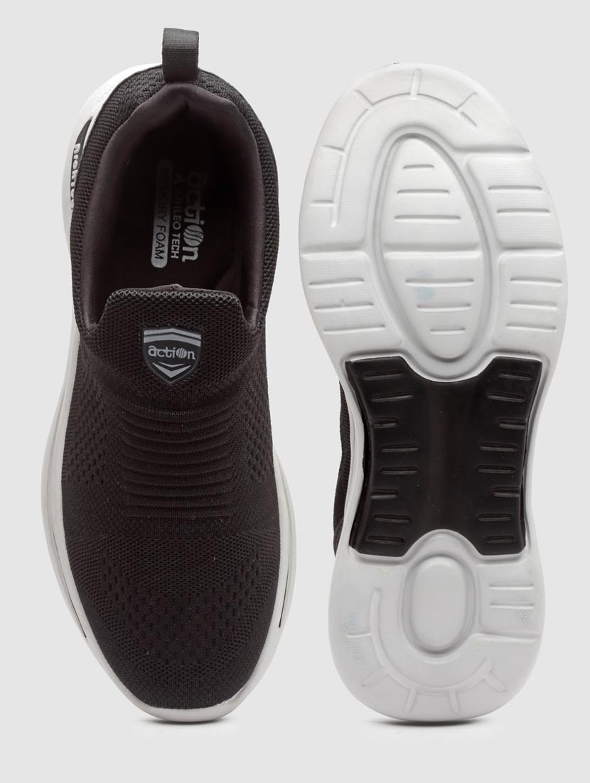 men slip on sports shoes - 21460574 - Standard Image - 4