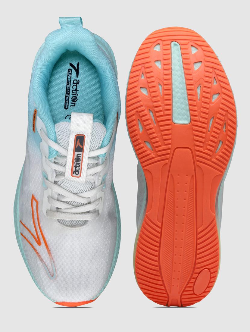 men lace up sports shoes - 21460631 - Standard Image - 4