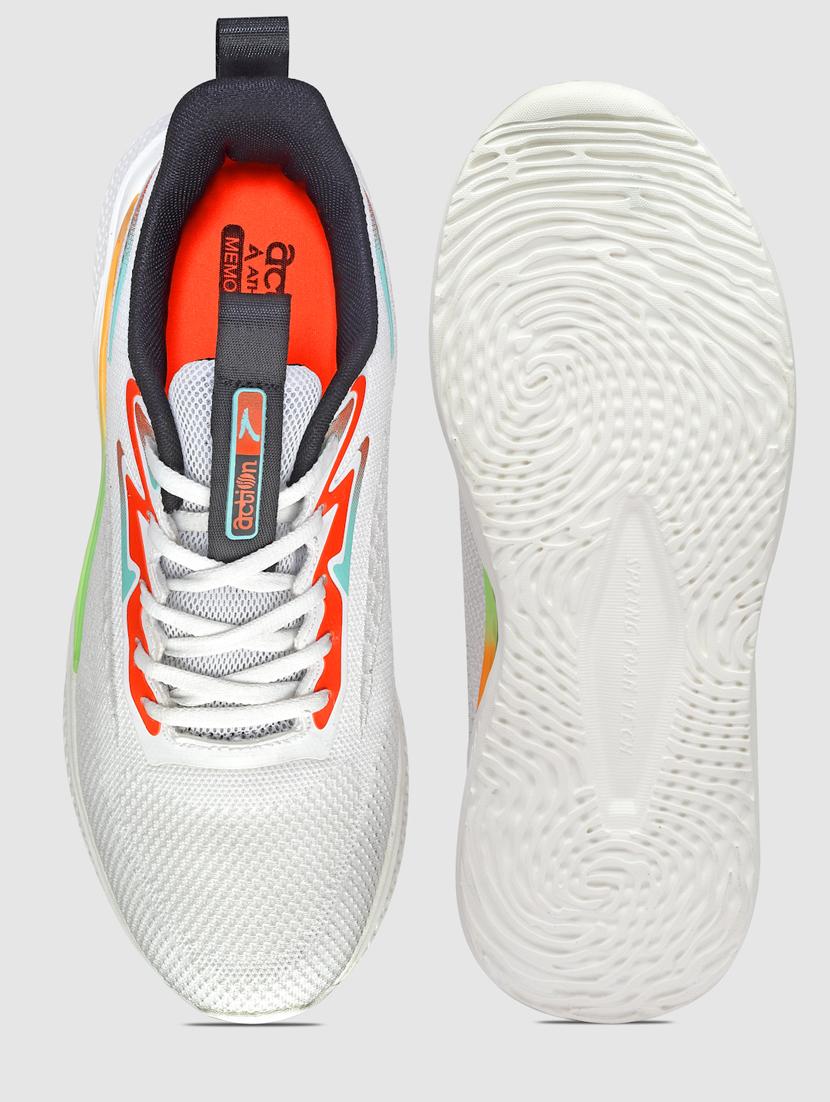 men lace up sports shoes - 21460650 - Standard Image - 4