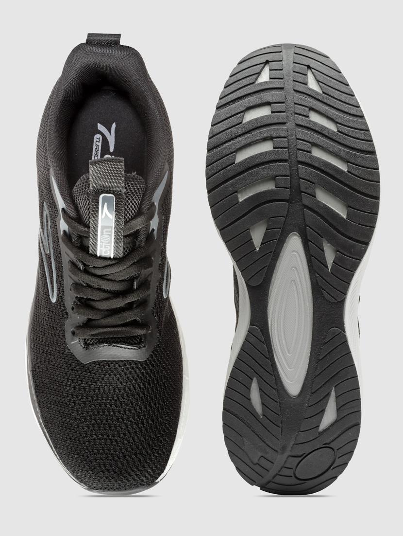 men lace up sports shoes - 21460723 - Standard Image - 4