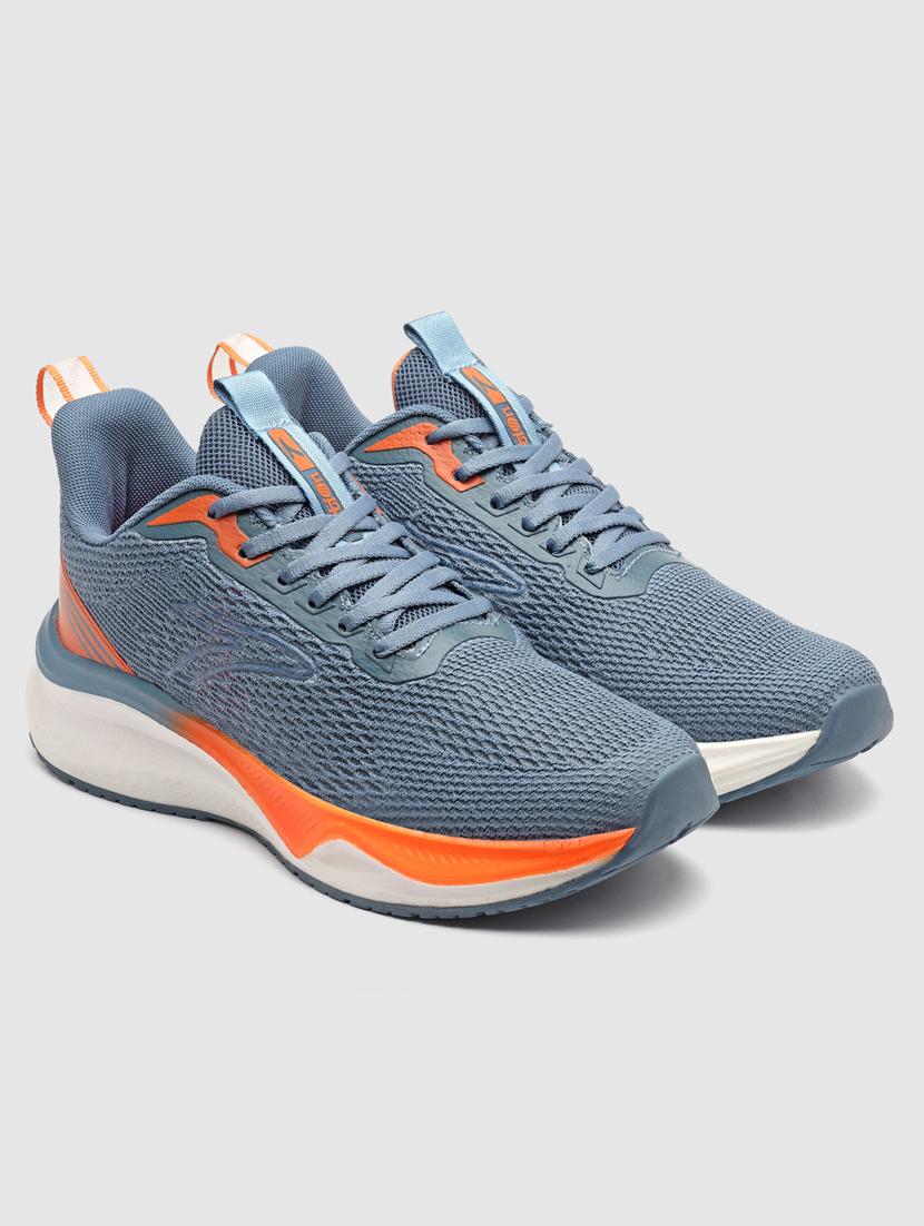 men lace up sports shoes - 21460726 - Standard Image - 1