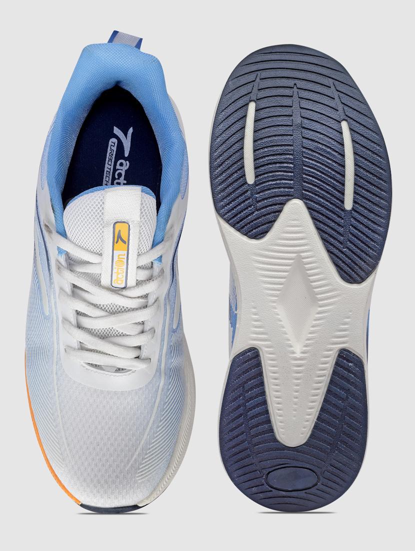 men lace up sports shoes - 21460730 - Standard Image - 4