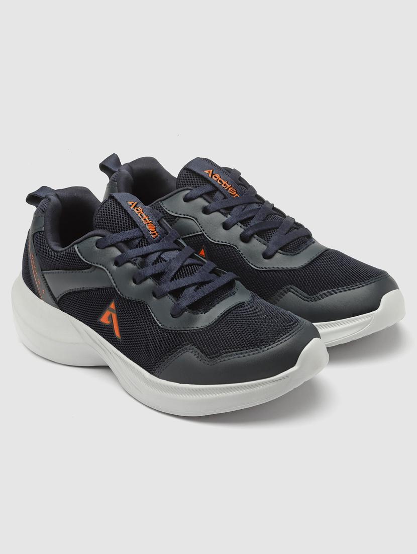 men lace up sports shoes - 21460774 - Standard Image - 1